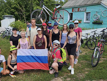 Сорок километров с Российским государственным флагом по просторам Самарского края